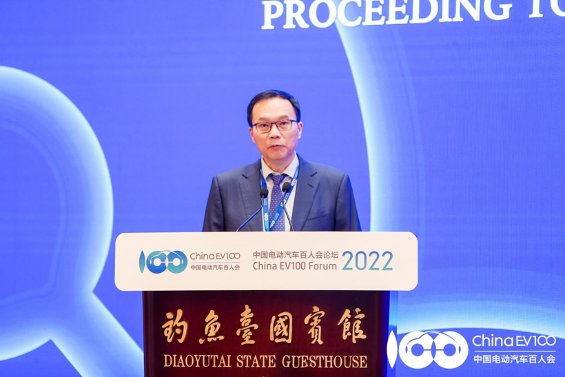 国家能源局监管总监 黄学农；图片来源：中国电动汽车百人会