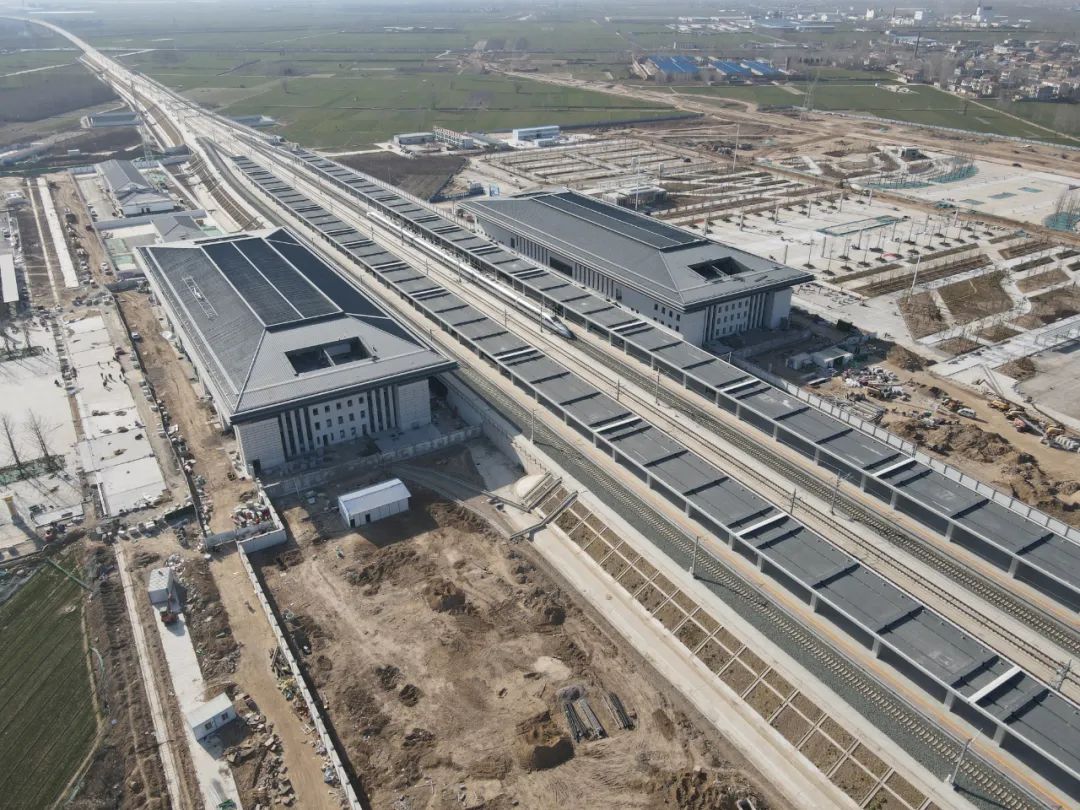 此后,"滑县浚县站"的招牌仅挂上一天之后就被摘下,直到最后车站被命名