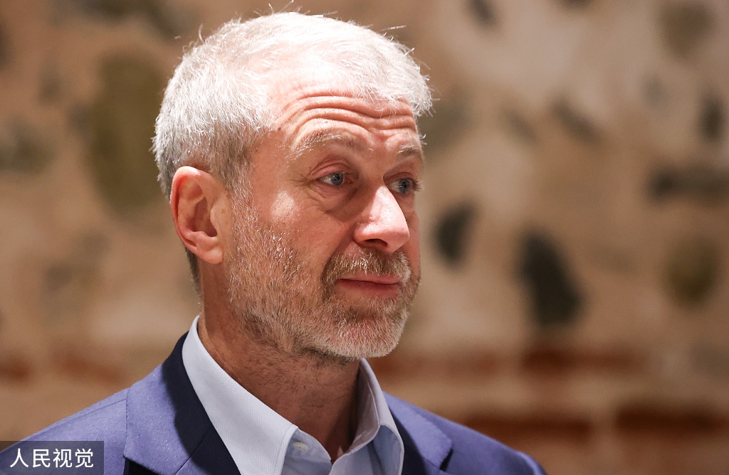 俄总统新闻秘书否认阿布拉莫维奇中毒称其参与谈判得到批准