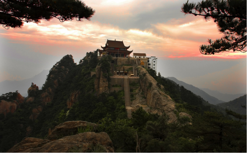 池州市青阳县九华山风景区(组图)(图片来源:安徽省文化和旅游厅)