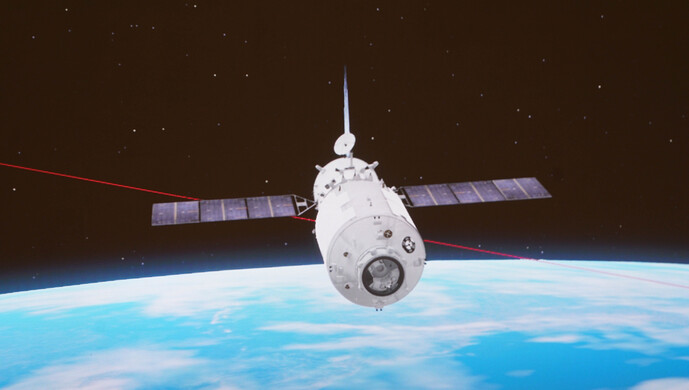 天舟二号货运飞船受控再入大气层 ,"神十三"乘组为返回作准备|空间站