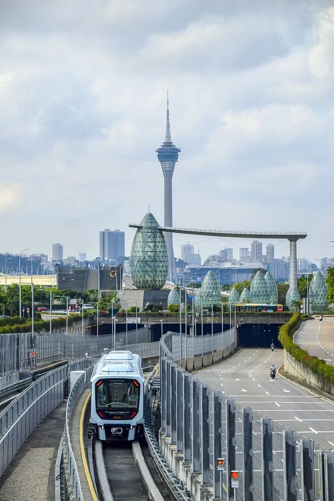 今天澳门最美轻轨回来啦