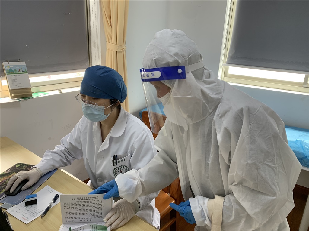原武警总医院代诊挂号服务流程重症患者全程照料，身心都得到安抚的简单介绍