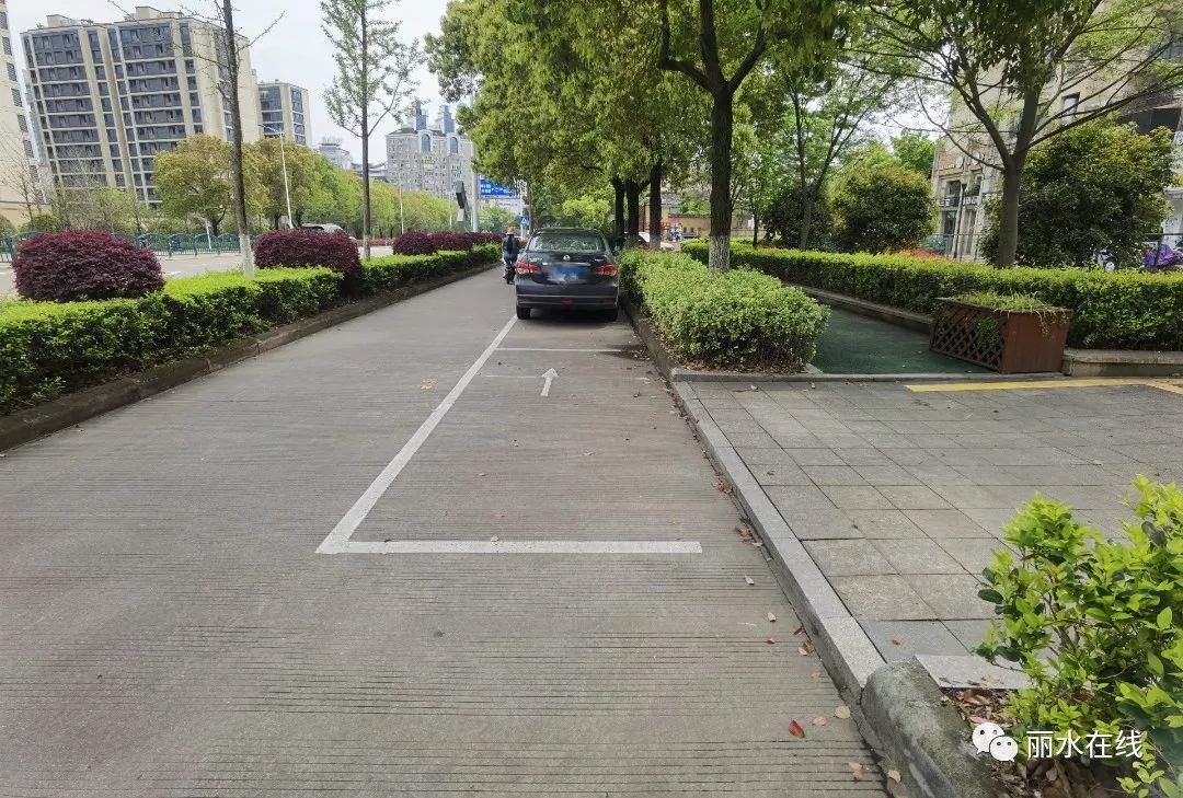 消防通道口规划了停车位官方回应立刻整改