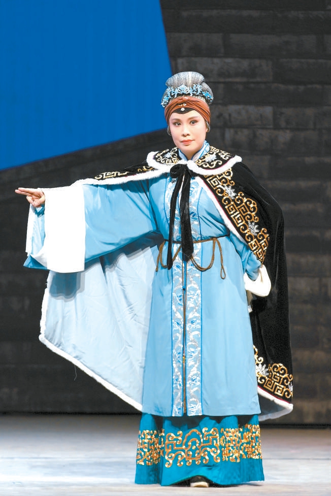 与一年前的首演相比,京剧名家翟墨的心里少了一些忐忑,多了一些从容