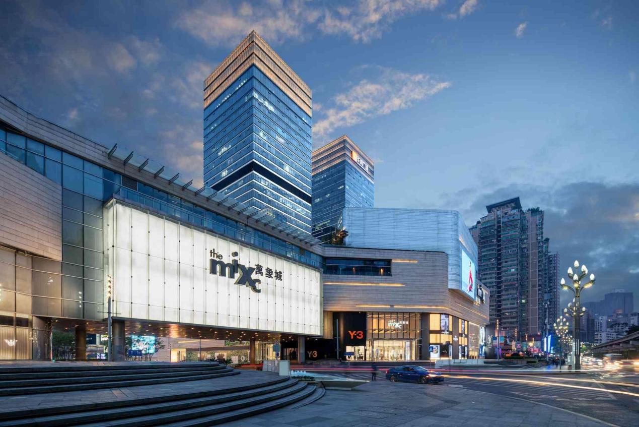 重庆万象城实拍图华润置地携城市级作品,健康提速,有力前行,以全新的