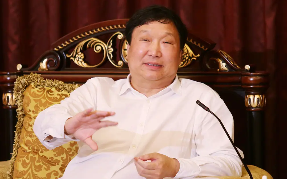 华侨城员工证实了这个消息:"新接替者为原保利集团总经理张振高,我们