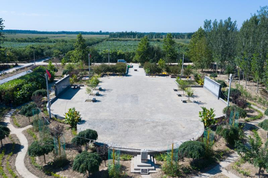 冀州区门家庄乡堤北桥村村民文化广场. 冀州区委宣传部供图