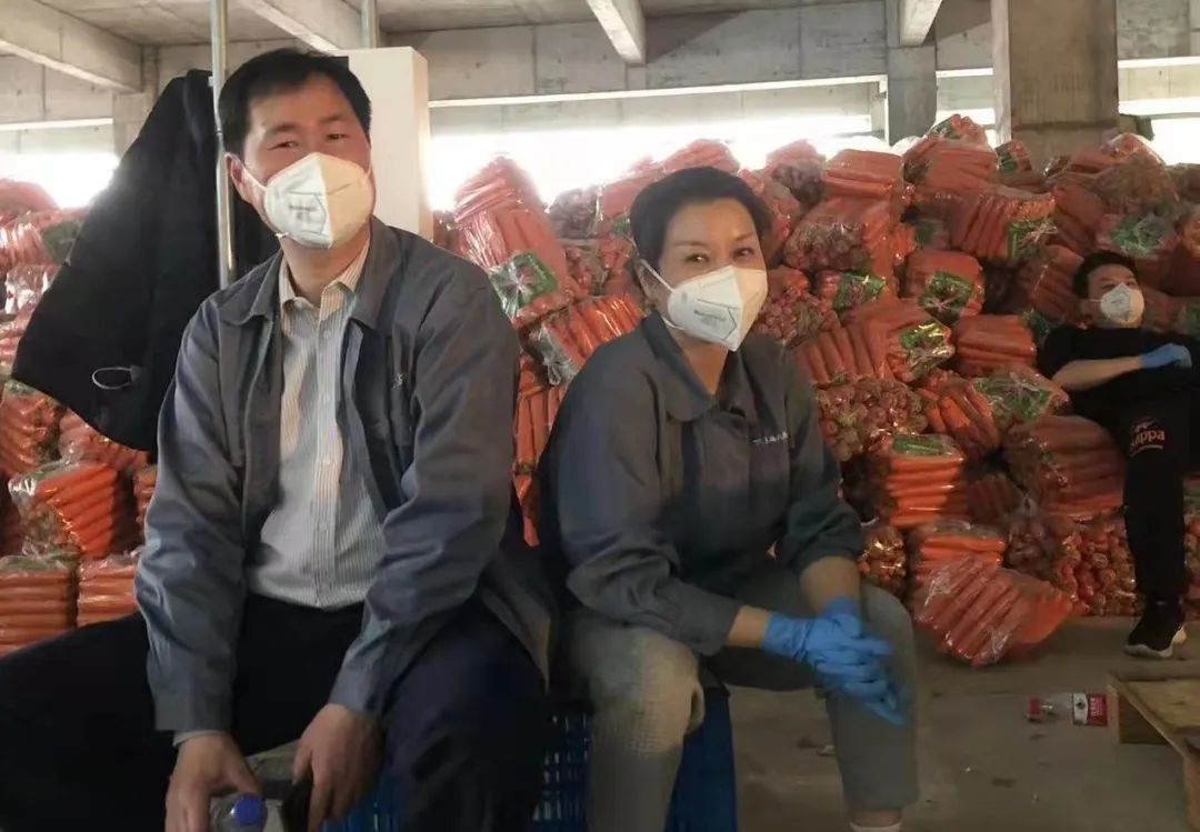亮身份上一线当先锋电气党员就地转岗