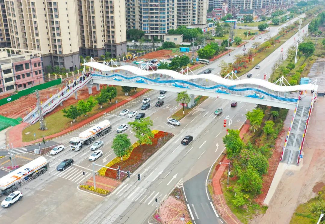 东环路(河源高级中学路段)人行天桥