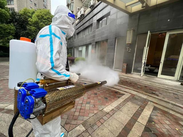 黄浦开始对一些居民小区开展预防性消毒