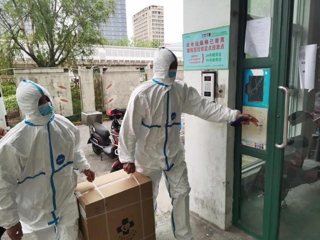 包含东直门中医院特色医疗黄牛随时帮患者挂号的词条