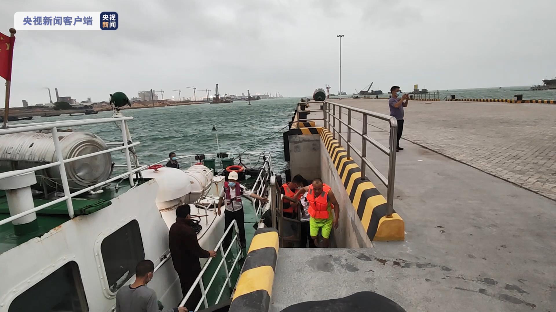 广西北海：船舶遇险沉没 船上13人全部获救