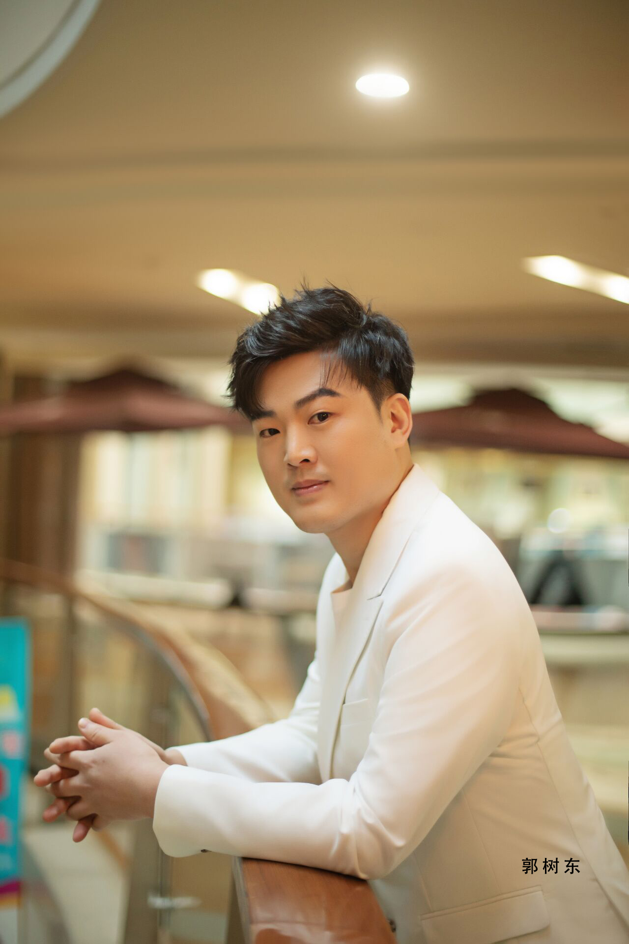 2022郭树东高调现身云南昆明演讲开宝马跑车出场气场炸裂