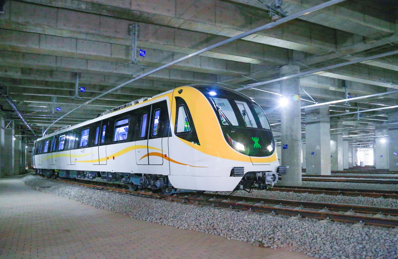 深圳地铁14号线全线热滑试验成功