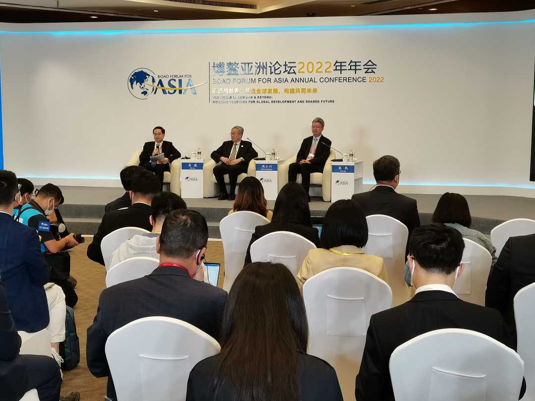 图为博鳌亚洲论坛2022年年会“实现碳中和：政府在行动”分论坛现场　潘世鹏　摄