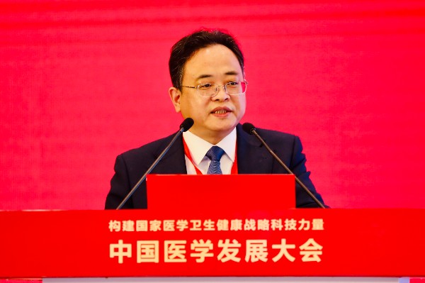 王健伟(中国医学科学院供图)