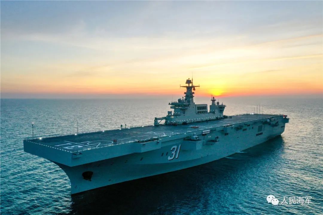 海军节福利快来赢取海南舰舰帽还有舰长政委亲笔签名