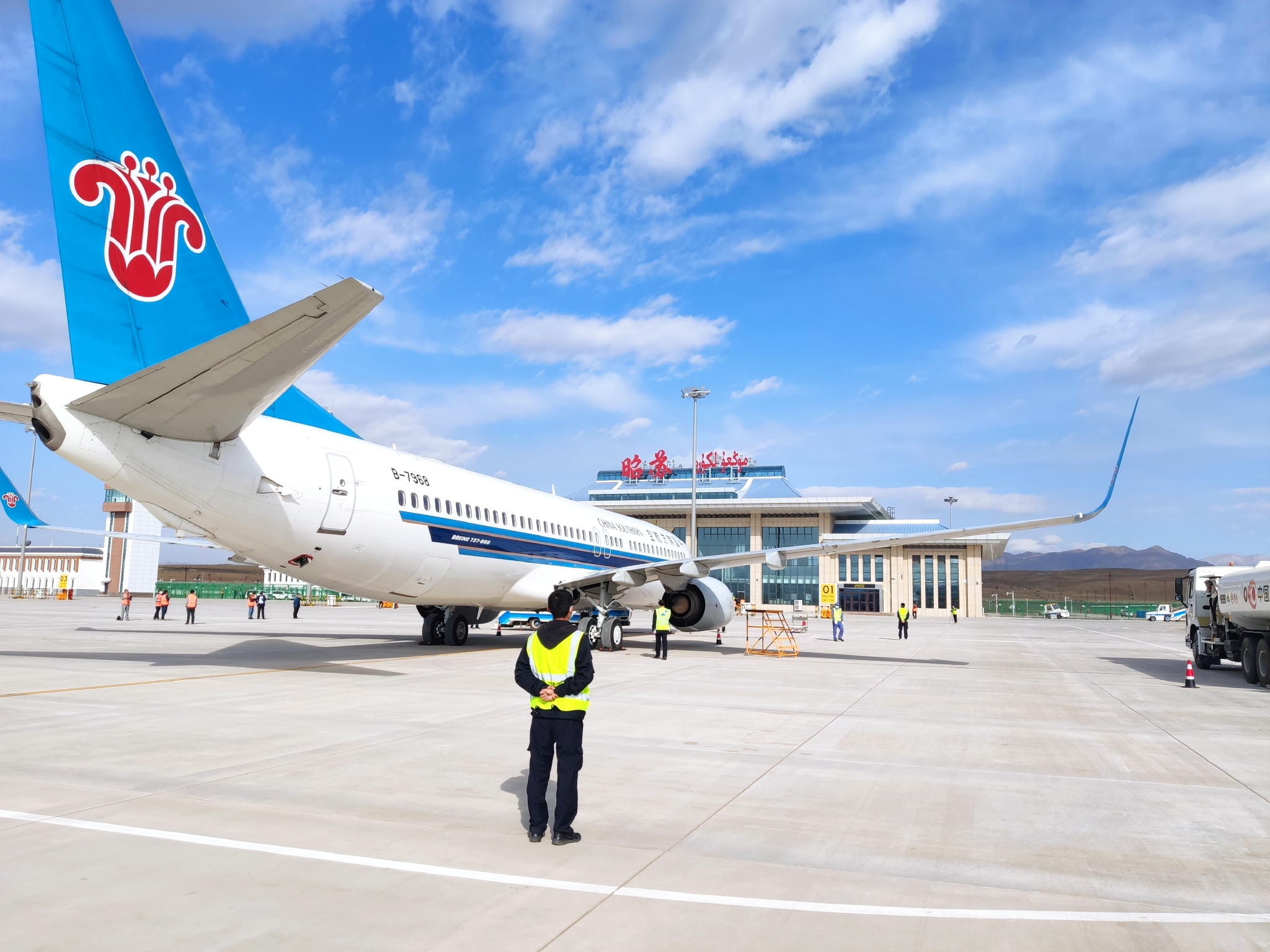 新疆首个高原机场正式通航