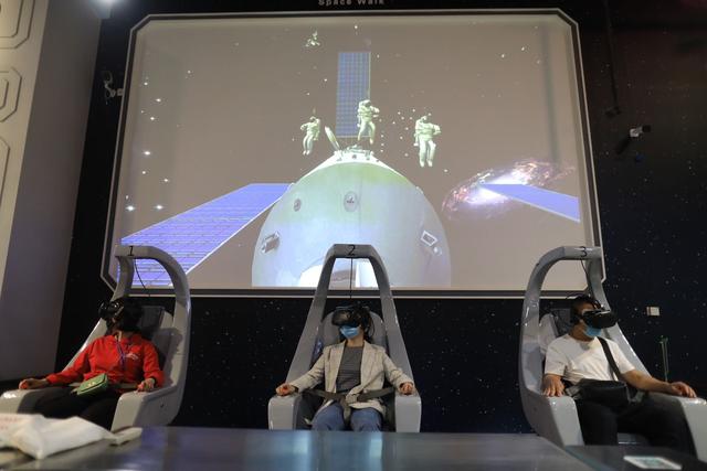 迎航天日火星嘉年华活动亮相中国科技馆