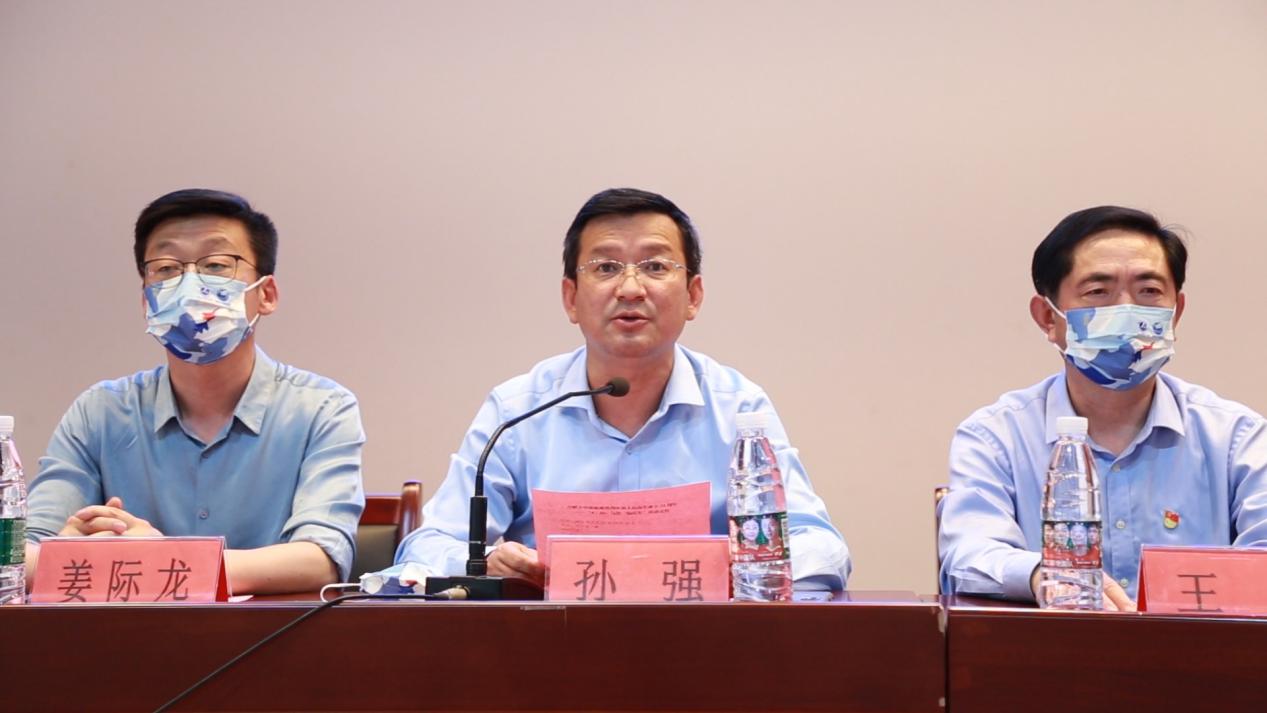 十中学子向海图强人民海军生日快乐