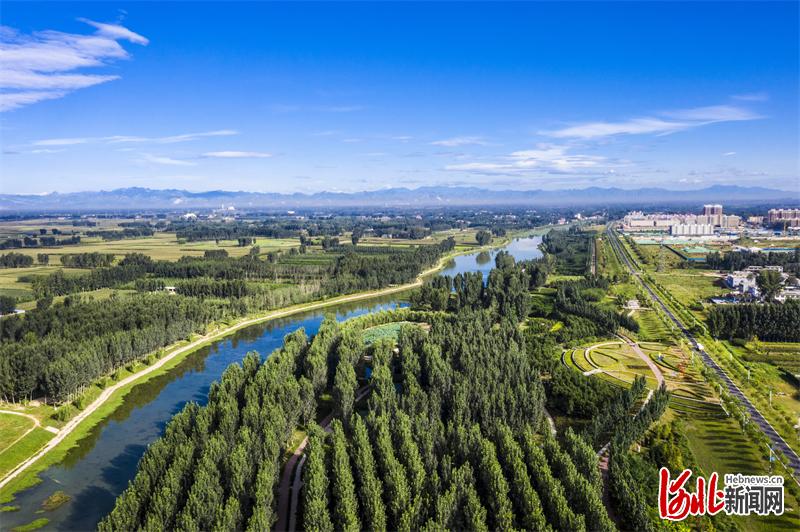 工业高端化,城市品质化扫码浏览"保定市定兴县:奋力打造京雄保一体化