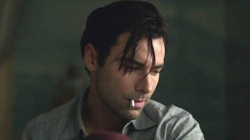 英剧《无人生还》改编自阿加莎·克里斯蒂同名小说 (2015)