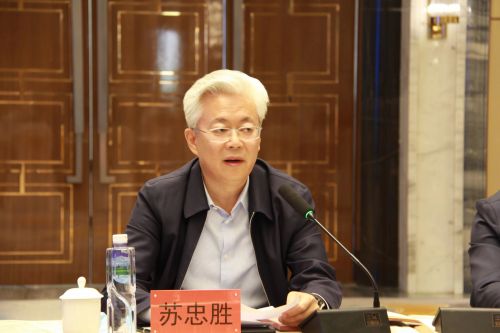 宣传部长苏忠胜