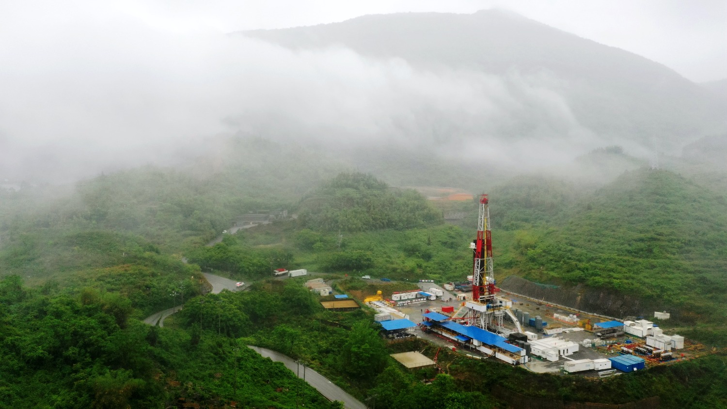 中国石化首个水平段超4000米页岩气水平井在重庆南川诞生