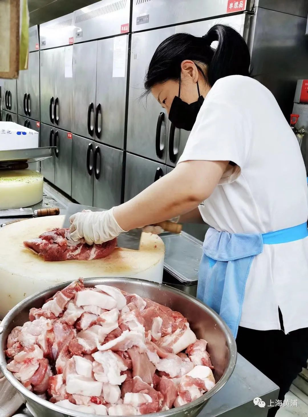 上海“黑珍珠一钻”餐厅主动请缨，保供市中心1500份老年餐