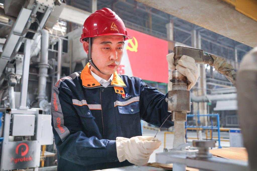 匠心飞扬记全国五一劳动奖章获得者贾春成