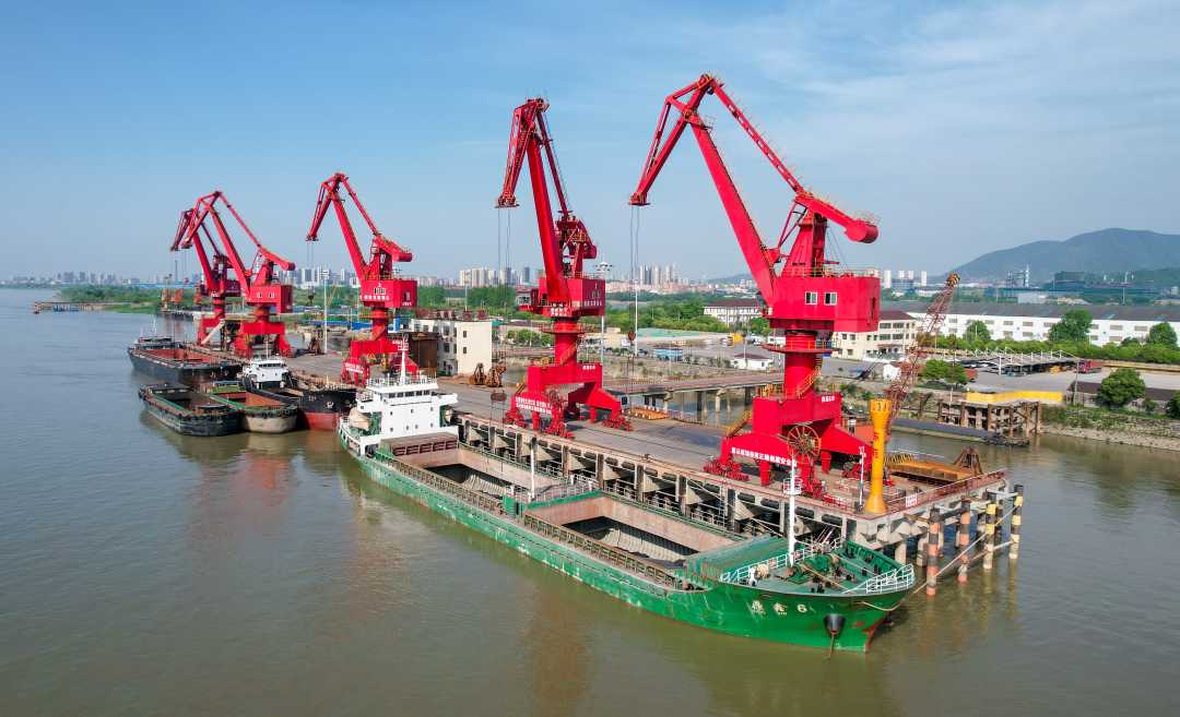 江海联运跨越发展