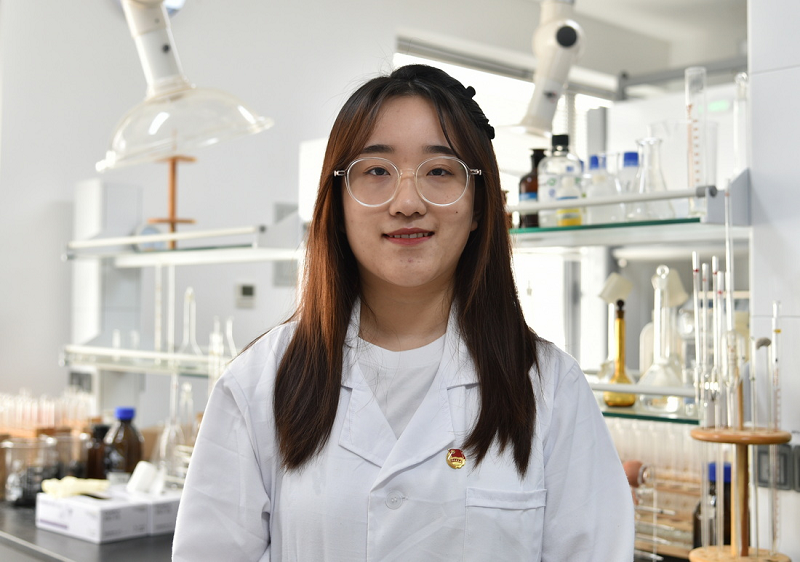 何媛婧中国银行(3.480,-0.01,-0.