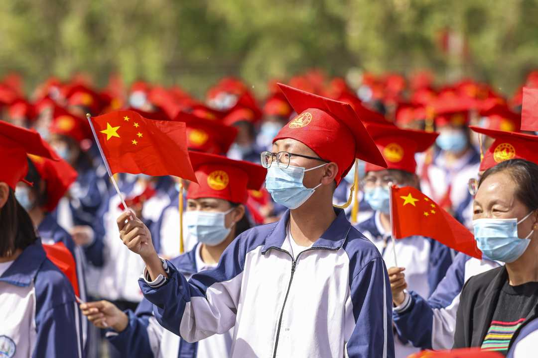 5月3日,五四青年节来临之际,新疆维吾尔自治区库车市第四中学为高三