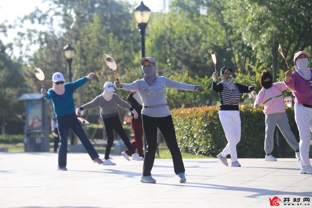 锻炼身体,快乐度假_新浪财经_新浪网