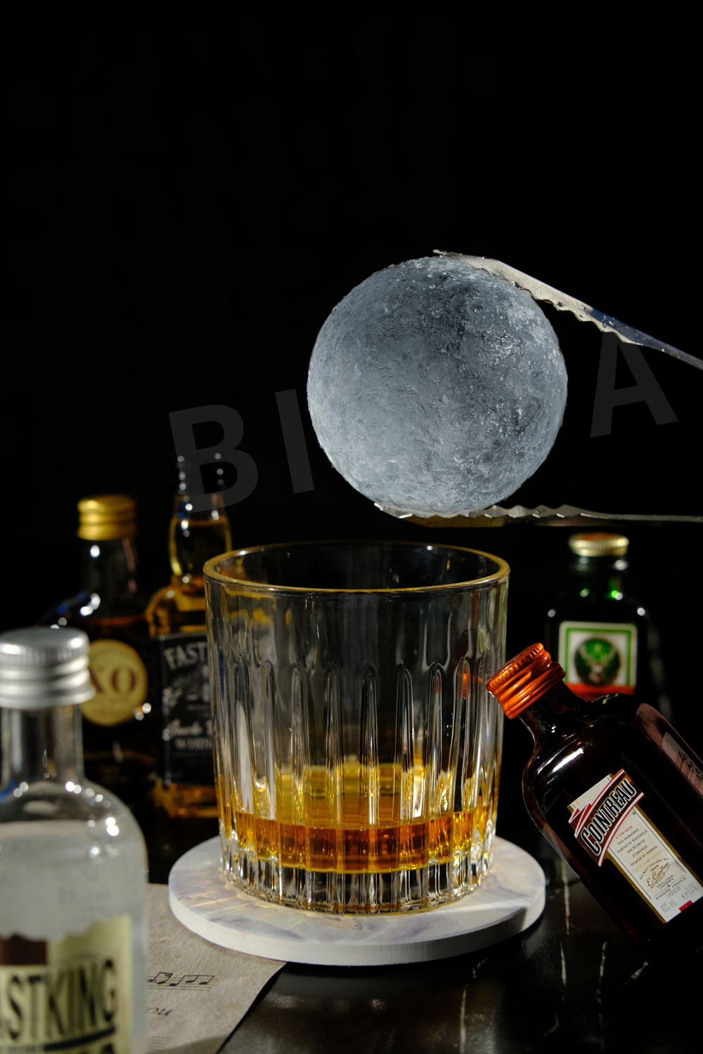 冰力达首创月球冰解锁威士忌新风味