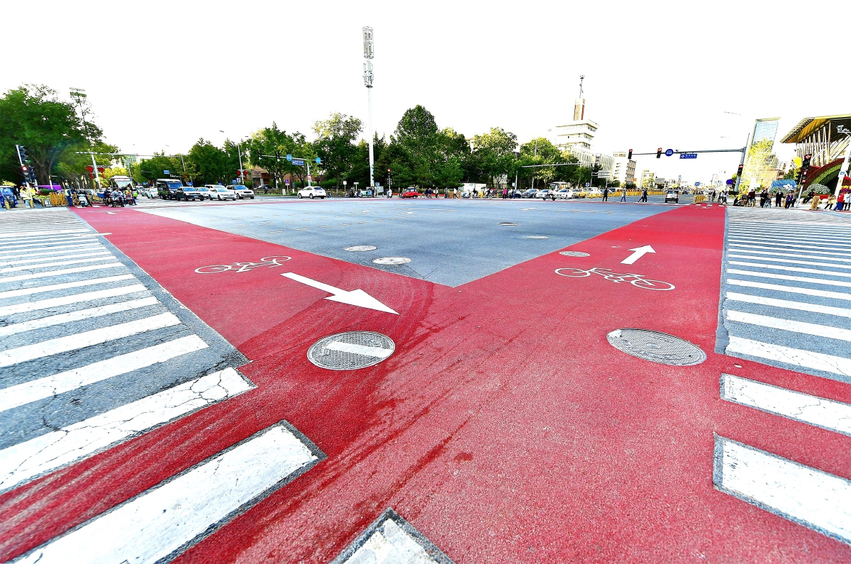 城市副中心织密慢行系统交通网络