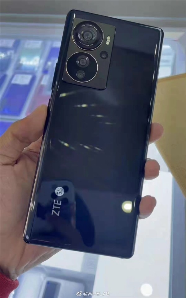 中兴axon 40 pro真机首曝光!高端感十足!