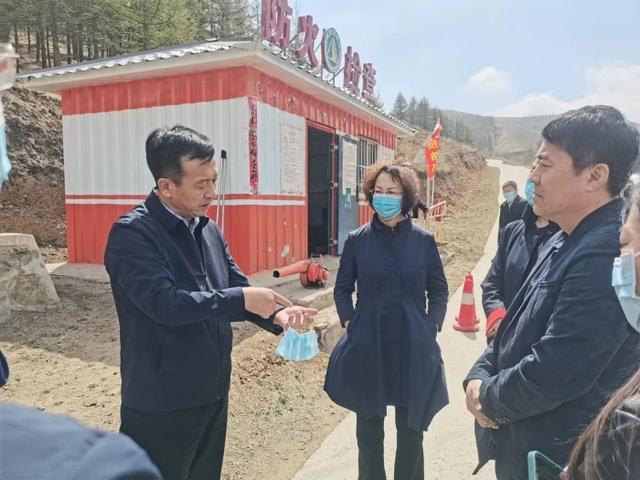 张仲东带队赴新城区开展《呼和浩特市禁牧休牧条例