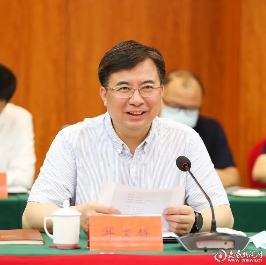 娄底市委书记邹文辉.