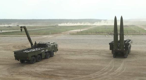 ▲俄罗斯“伊斯坎德尔”地对地导弹系统
