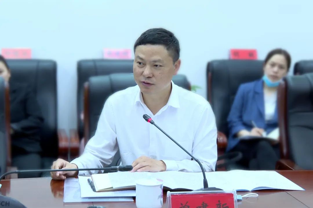 县委副书记,统战部部长&nbsp;曾建新