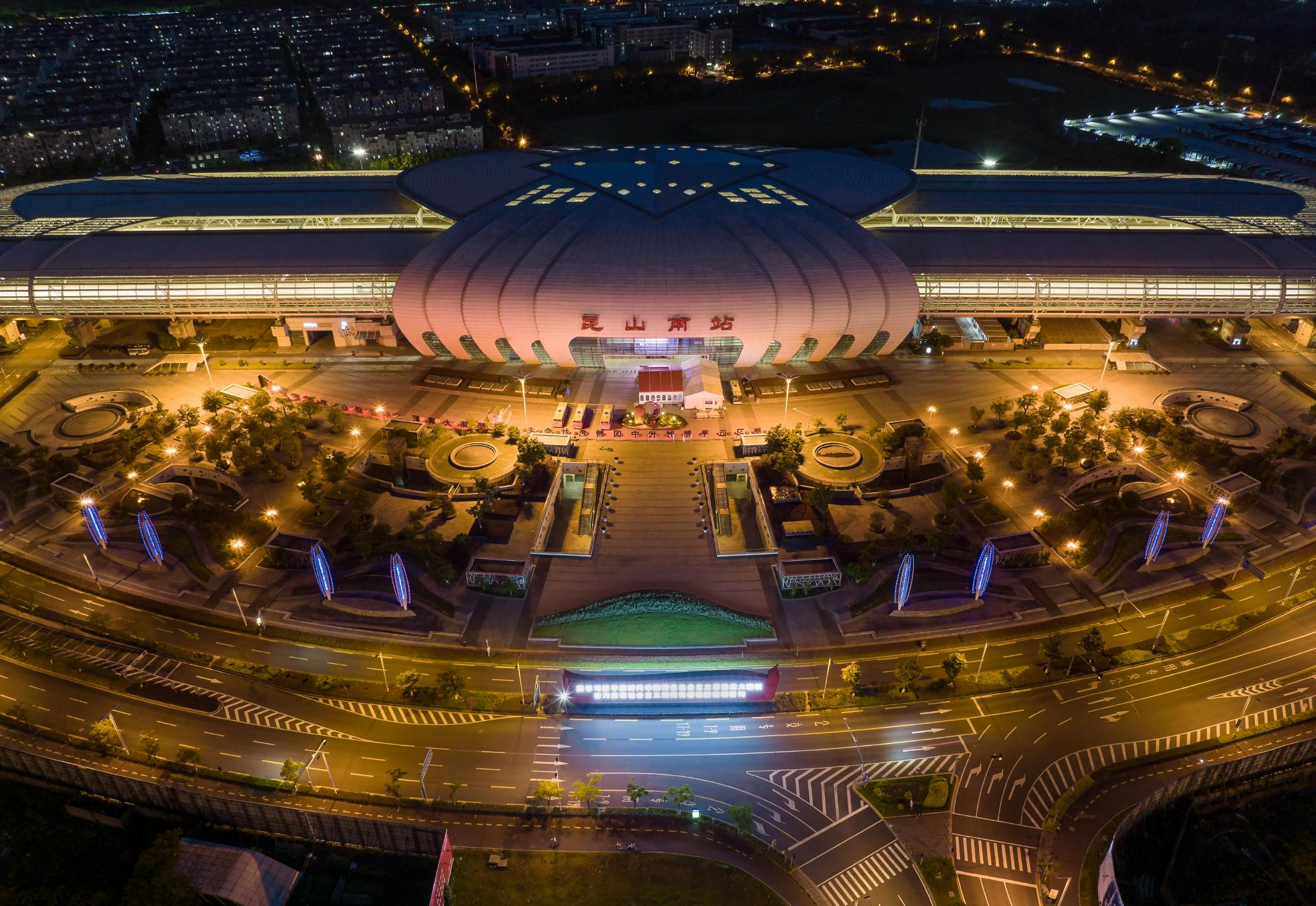 5月2日,江苏昆山夜景.图/ic photo