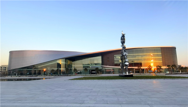 邯郸市综合体育馆外景。该体育馆总建筑面积3.75万平方米，于今年3月建成。冀南新区融媒体中心供图