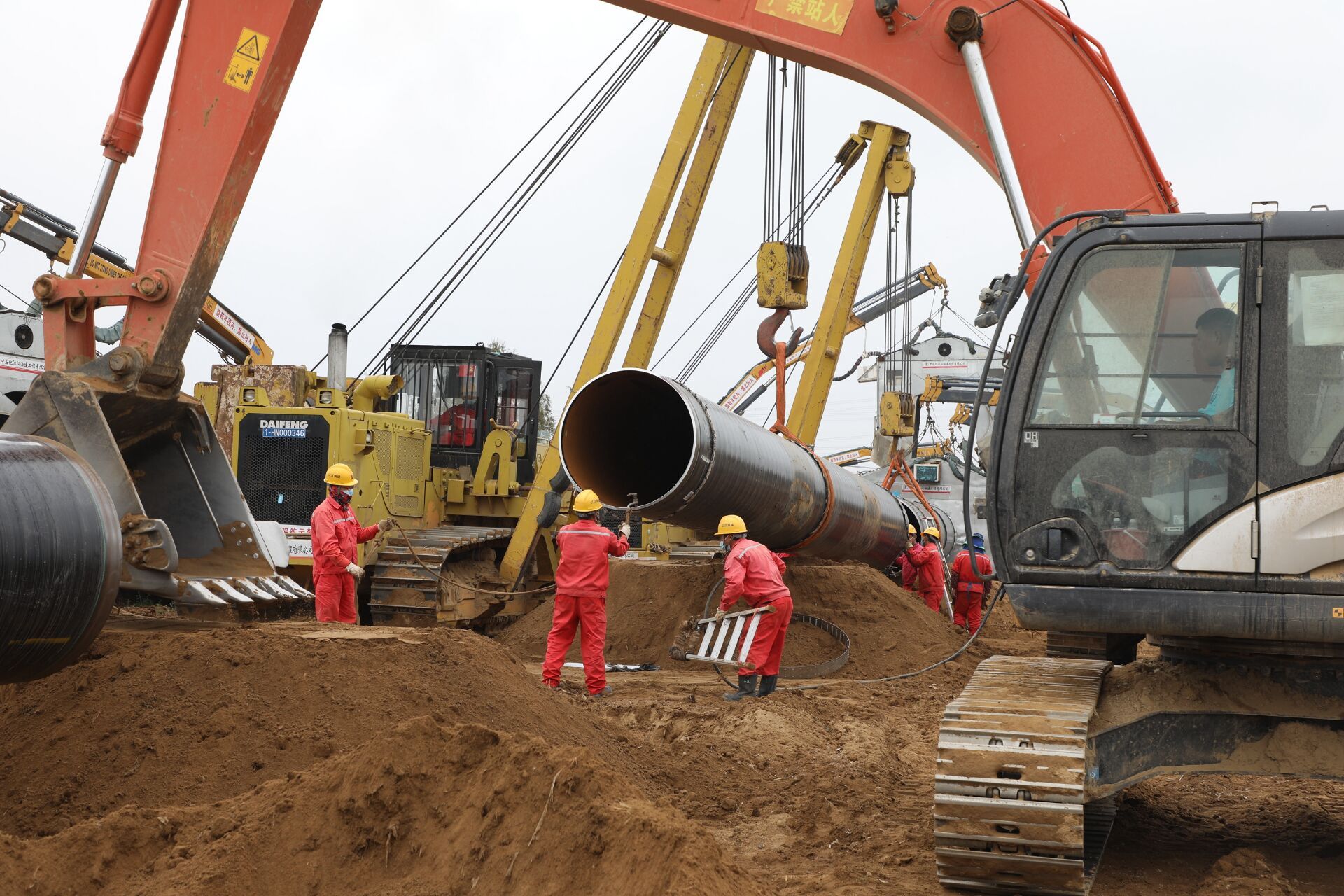 组图|干线天然气管道工程加紧施工