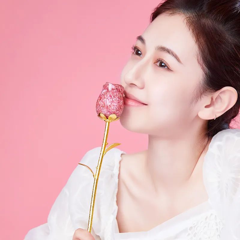 这朵玫瑰花的创意i服了u|人民币_新浪财经_新浪网