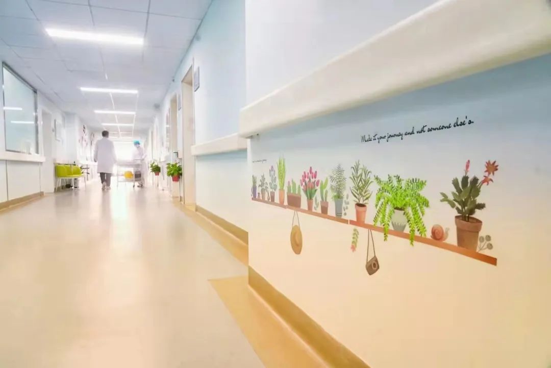 安宁疗护病房楼道(梁晨 摄)