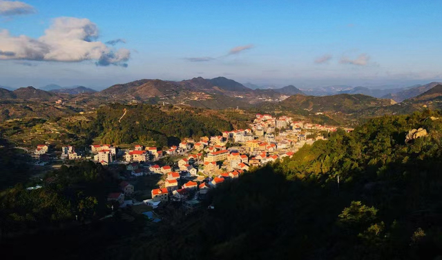 从农业碳汇获益的军营村.受访者供图