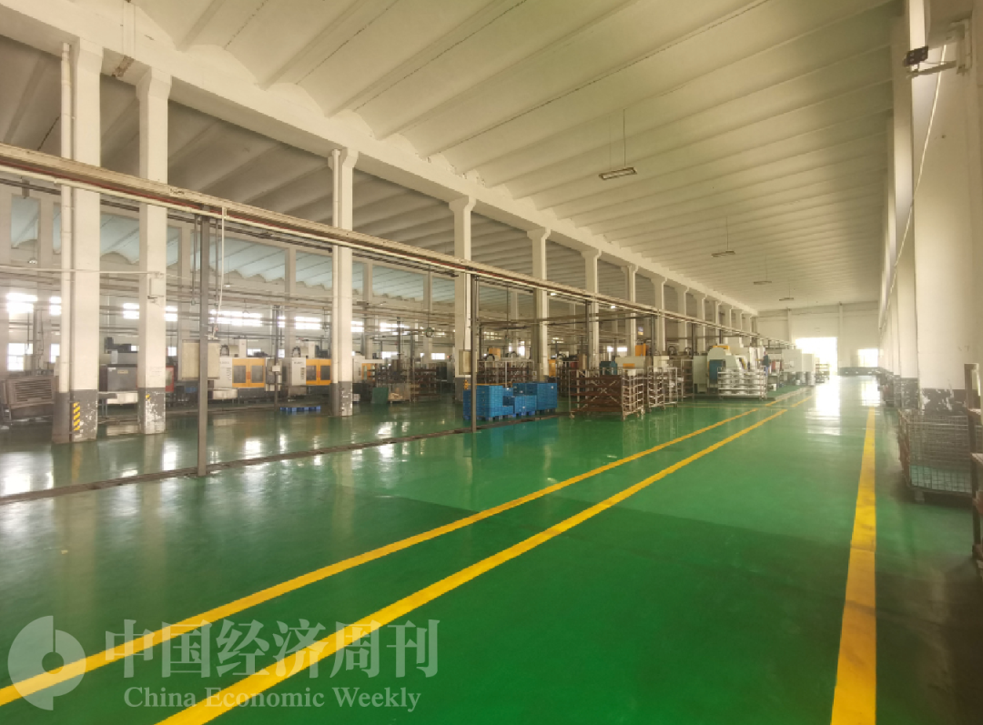 全自动化生产线上，几乎已经不需要流水线工人。