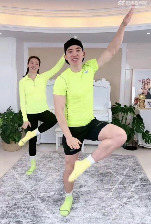 刘畊宏健身教学视频截图